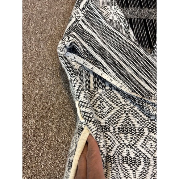 Gerard Darel PARIS Cardigan Womens 1 Open Front Fringe Knit Aztec Geometric - Picture 9 of 10